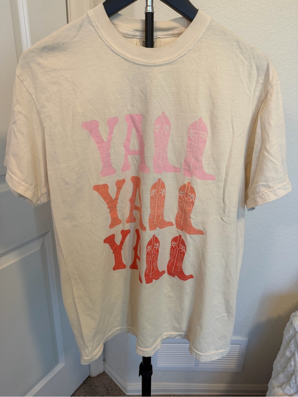 Pink Lily x Krista Horton Y’all Y’all Y’all Graphic Tee Cowboy Boots Medium